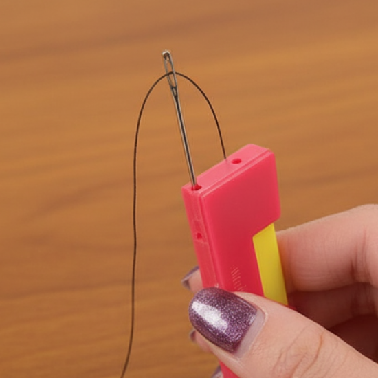 Automatic Needle Threading Device (Multicolour)